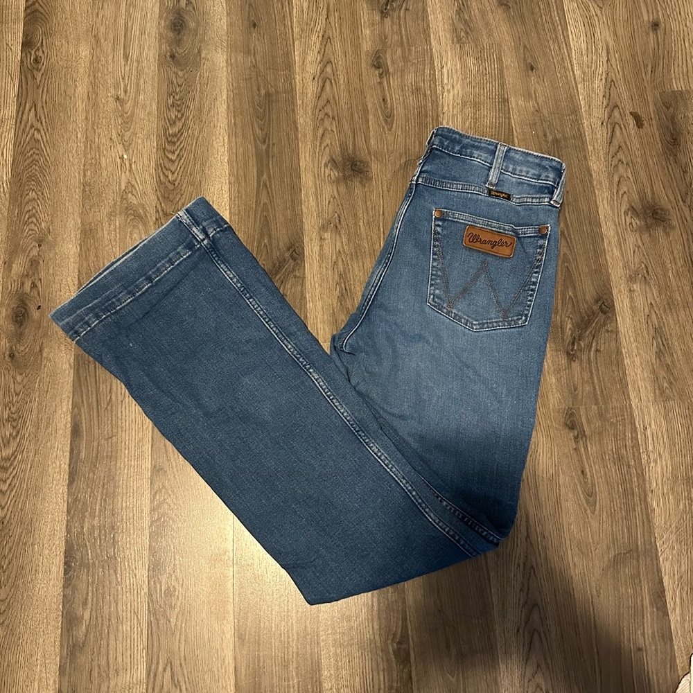 - Retro wrangler trousers size 30/36